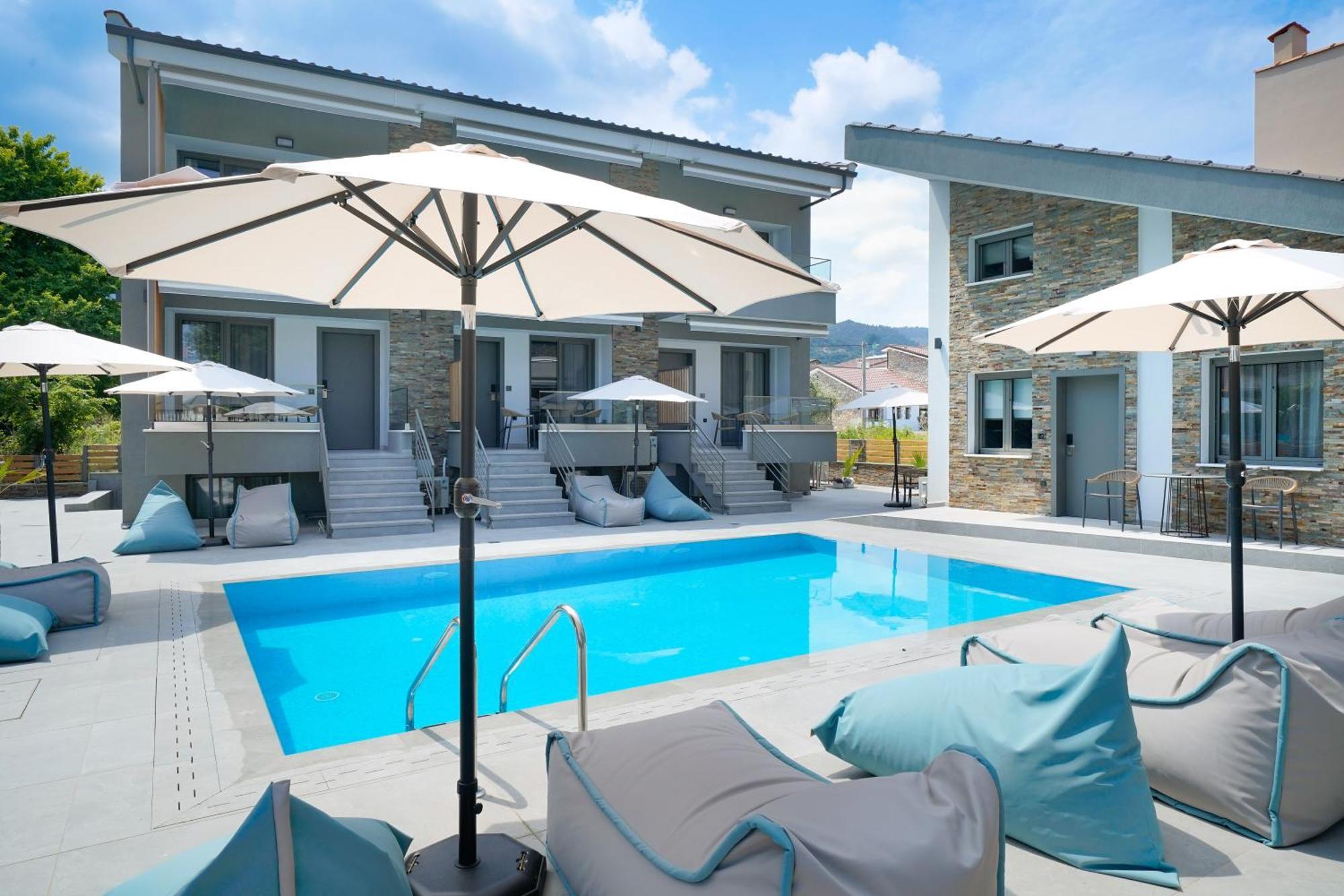 خْريسيا أموذيا Aerino Luxury Villas المظهر الخارجي الصورة